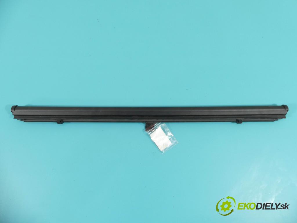 Renault Fluence 1.6 16V 114 HP manual 84 kW 1598 cm3 4- roleta  (Rolety kufra)