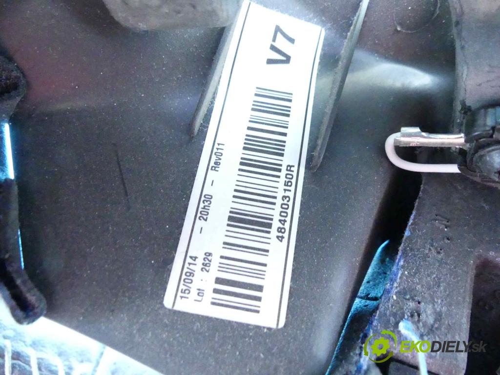 Renault Fluence 1.6 16V 114 HP manual 84 kW 1598 cm3 4- volant  (Volanty)