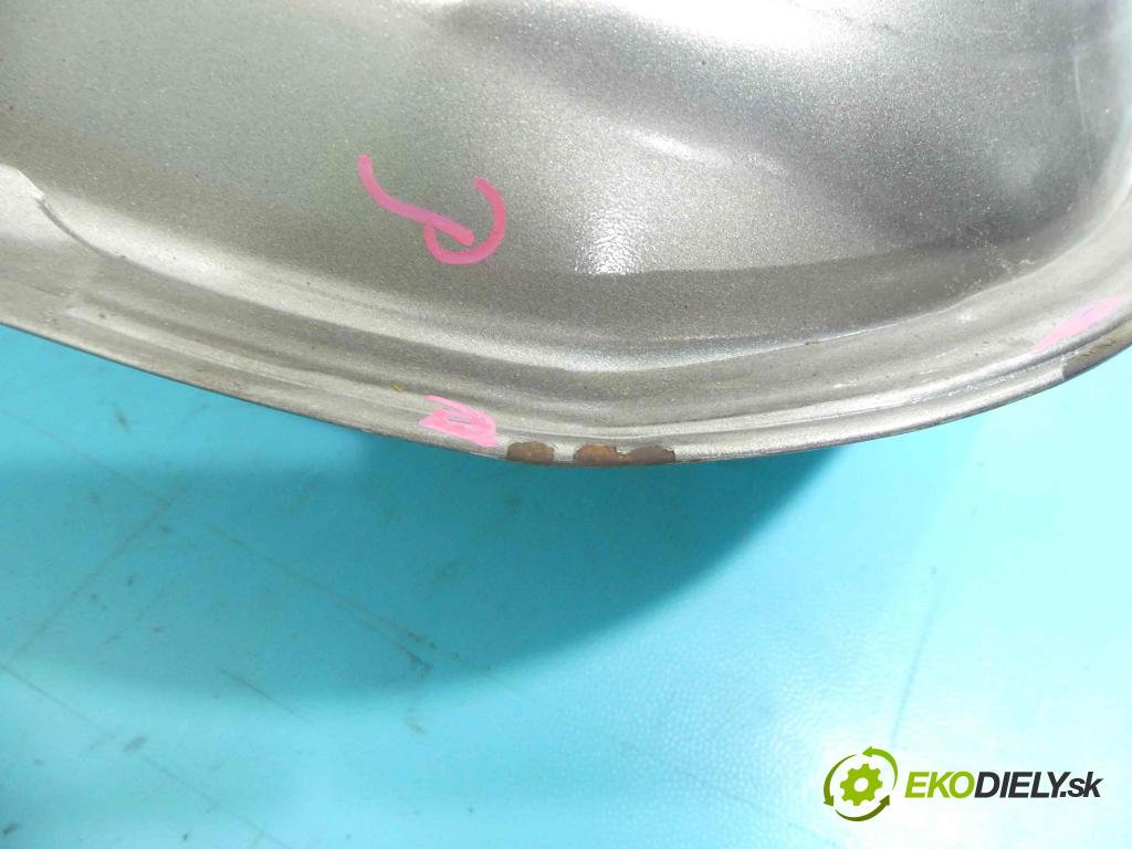 Renault Fluence 1.6 16V 114 hp manual 84 kW 1598 cm3 4- zadní kufrové dveře  (Zadní kapoty)