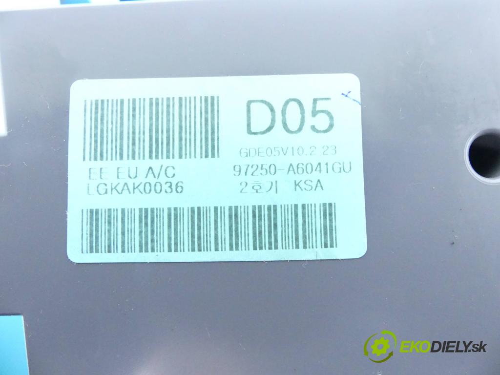 Hyundai I30 II 2012-2016 1.4 16V 100 HP manual 73,6 kW 1368 cm3 5- panel kúrenia 97250-A6041GU