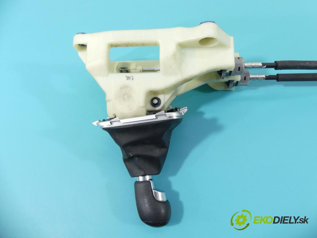 Hyundai I30 II 2012-2016 1.4 16V 100 HP manual 73,6 kW 1368 cm3 5- Páka: Změny: stupeň,rýchlosť (Rýchlostné páky / kulisy)