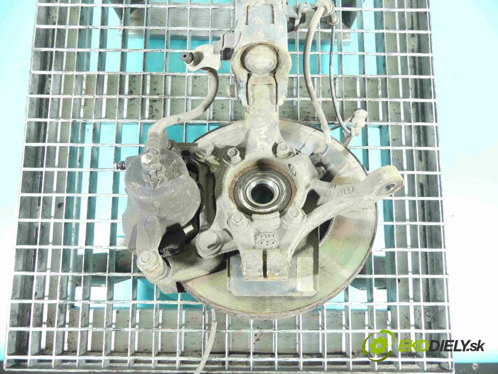 Hyundai I30 II 2012-2016 1.4 16V 100 HP manual 73,6 kW 1368 cm3 5- náboj pravé (Náboje)