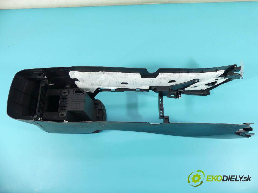 Kia Sportage III 2010-2015 2.0 crdi 184hp automatic 135 kW 1995 cm3 5- operadlo 84671-3U000 (Lakťové opierky)