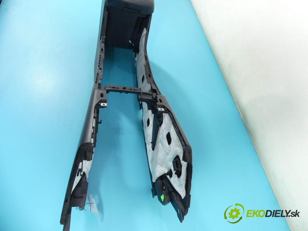 Kia Sportage III 2010-2015 2.0 crdi 184hp automatic 135 kW 1995 cm3 5- operadlo 84671-3U000 (Lakťové opierky)