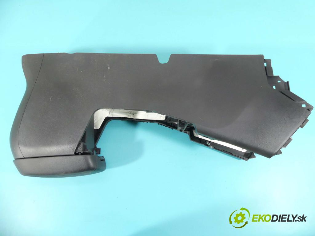 Kia Sportage III 2010-2015 2.0 crdi 184hp automatic 135 kW 1995 cm3 5- operadlo 84671-3U000 (Lakťové opierky)