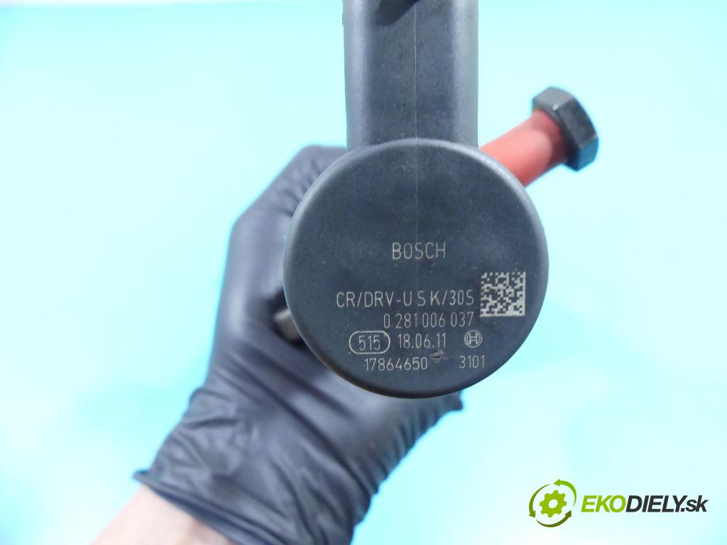 Hyundai Ix35 2.0 crdi 136 HP manual 100 kW 1995 cm3 5- lišta vstrekovacia 0445214211 (Vstrekovacie lišty)