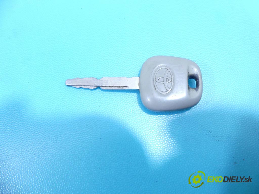 Toyota Corolla E11 1997-2002 1.4 vvti 97KM manual 71 kW 1398 cm3 5- Spínačka  (Spínacie skrinky a kľúče)