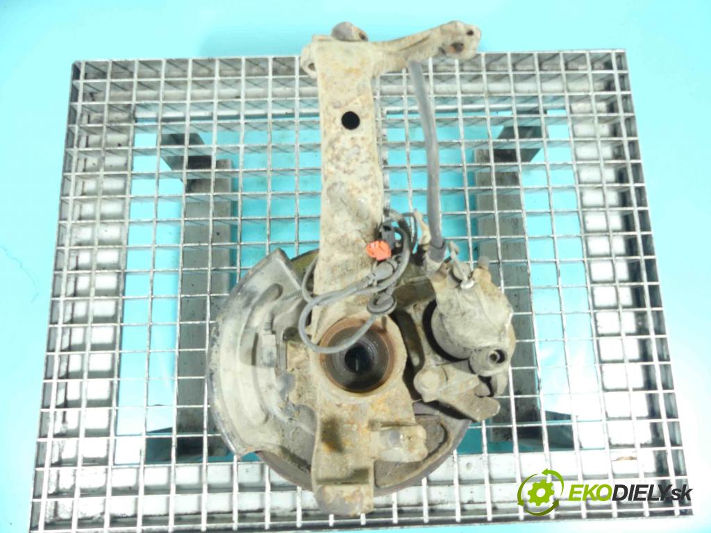 Vw Passat B5 1995-2005 1.8 T 150 HP manual 110 kW 1781 cm3 5- náboj pravé (Náboje)