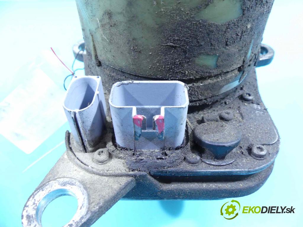 Volvo V50 2.0d 136 HP manual 100 kW 1997 cm3 5- čerpadlo posilovač 4N513K514D (Servočerpadlá, pumpy riadenia)