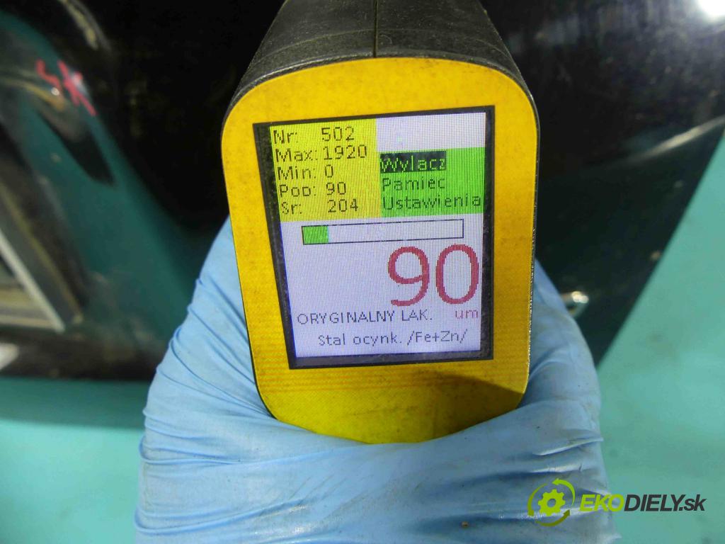 Volvo V50 2.0d 136hp manual 100 kW 1997 cm3 5- zadní kufrové dveře  (Zadní kapoty)