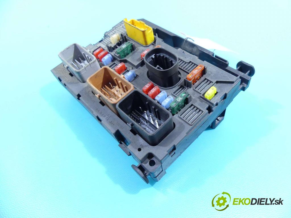 Citroen C2 1.4 8V 73 HP manual 54 kW 1360 cm3 3- modul riadiaca jednotka 9664055480 (Ostatné)