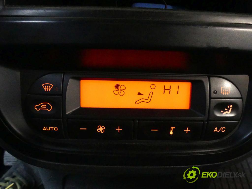 Citroen C2 1.4 8V 73 HP manual 54 kW 1360 cm3 3- panel kúrenia 96588239XT