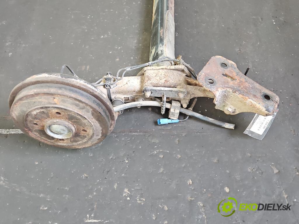 Citroen C2 1.4 8V 73 hp manual 54 kW 1360 cm3 3- zadní výztuha  (Výztuhy zadní)