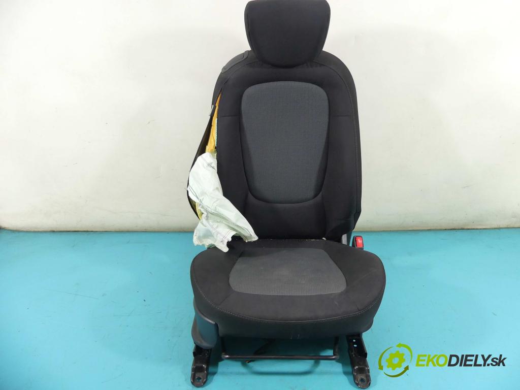 Hyundai I20 I 2008-2014 1.2 16v 85 HP manual 62,5 kW 1248 cm3 3- Sedačka pravý  (Sedačky, sedadlá)