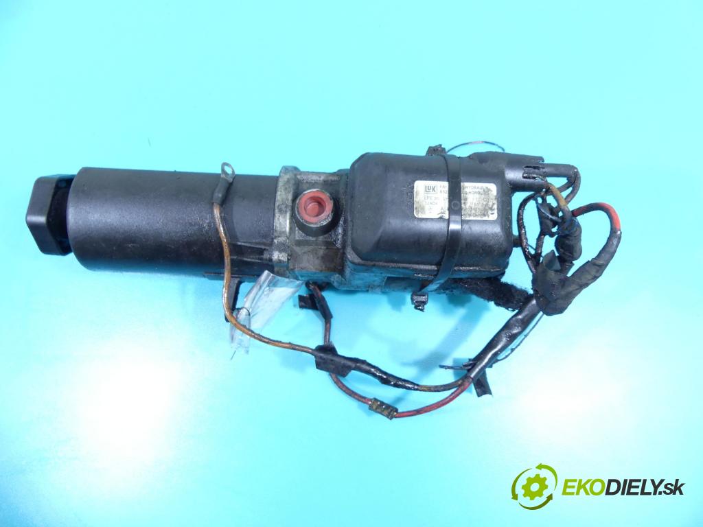 Mercedes Vaneo 1.7 cdi 91 KM manual 67 kW 1689 cm3 5- čerpadlo posilovač A4144660001 (Servočerpadlá, pumpy riadenia)