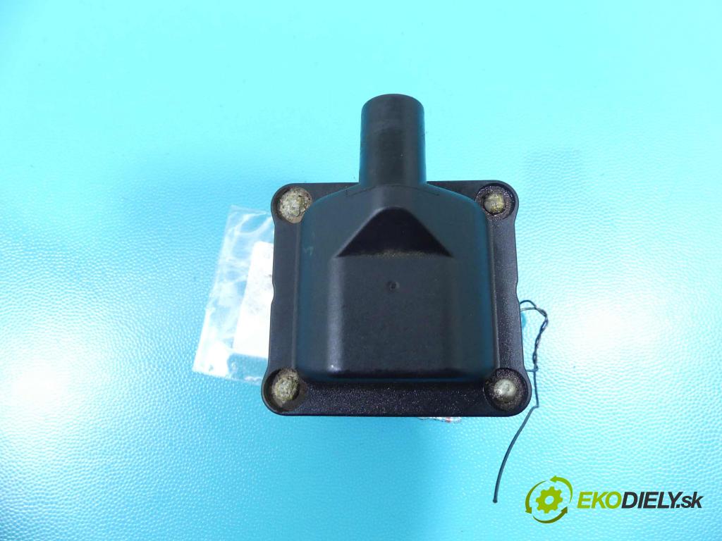 Vw Polo III 6N 1994-2001 1.4 60 HP manual 44 kW 1390 cm3 3- cievka zapaľovacia  (Zapaľovacie cievky, moduly)