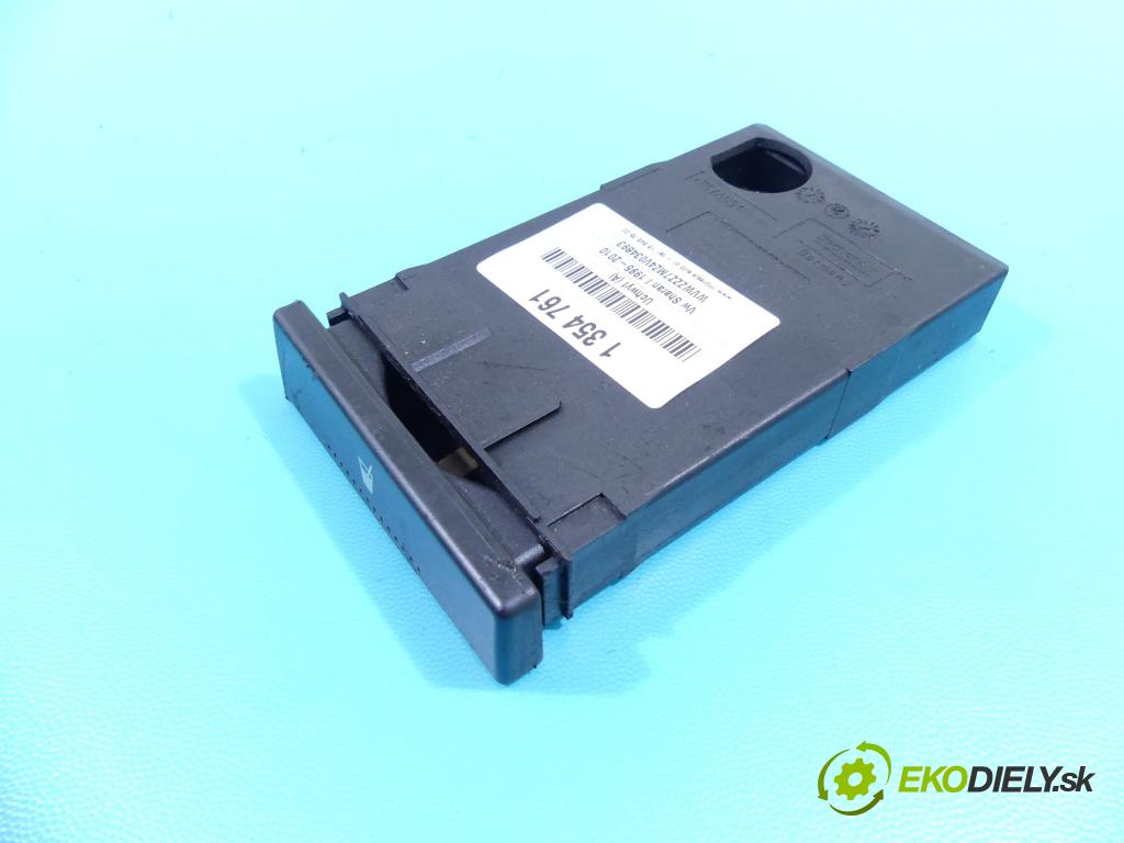 Vw Sharan I 1995-2010 1.9 tdi 116 HP manual 85 kW 1896 cm3 5- Rukojeť: na nápoje:  (Úchyty, držiaky na nápoje)