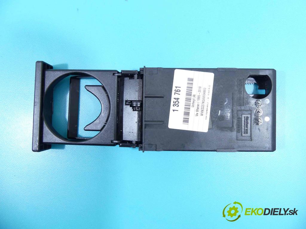 Vw Sharan I 1995-2010 1.9 tdi 116 HP manual 85 kW 1896 cm3 5- Rukojeť: na nápoje:  (Úchyty, držiaky na nápoje)