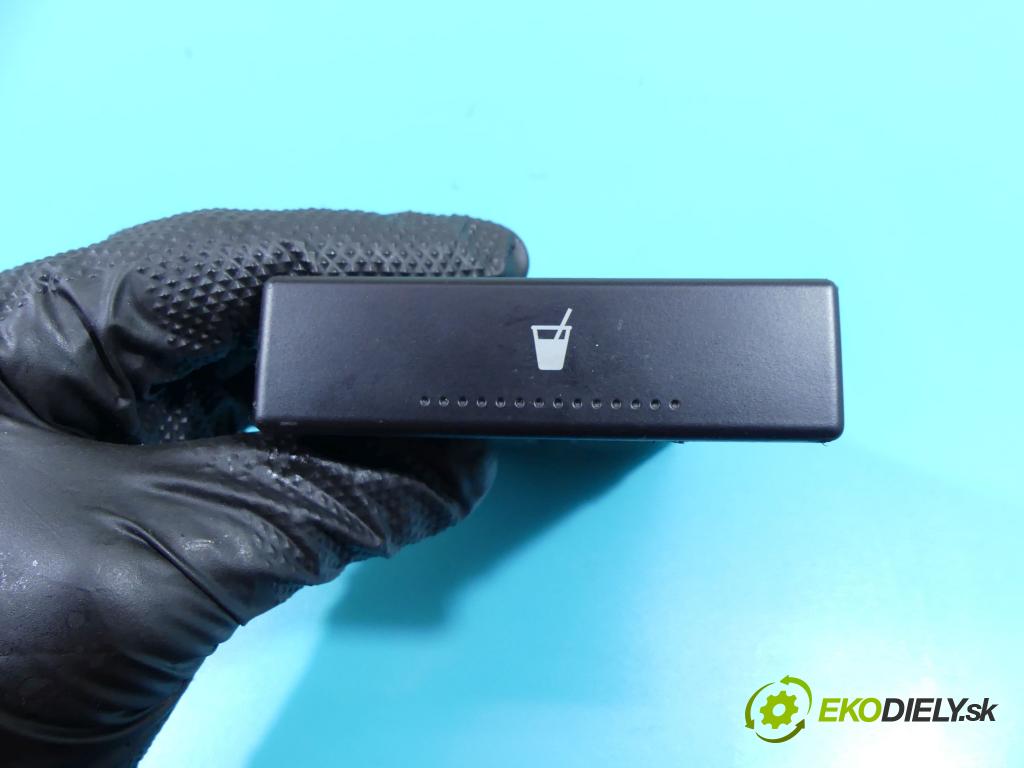 Vw Sharan I 1995-2010 1.9 tdi 116 HP manual 85 kW 1896 cm3 5- Rukojeť: na nápoje: 7M3858602 (Úchyty, držiaky na nápoje)