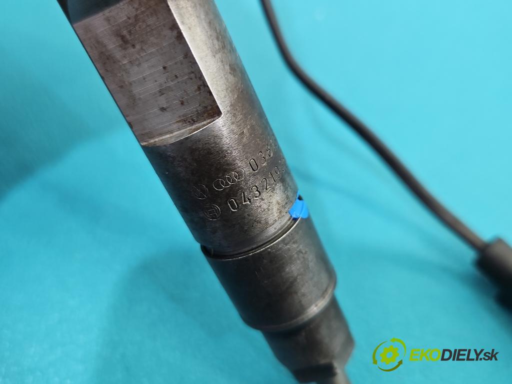 Skoda Fabia I 1999-2007 1.9 sdi 64 HP manual 47 kW 1896 cm3 5- vstrek 038130202C (Vstrekovač paliva)