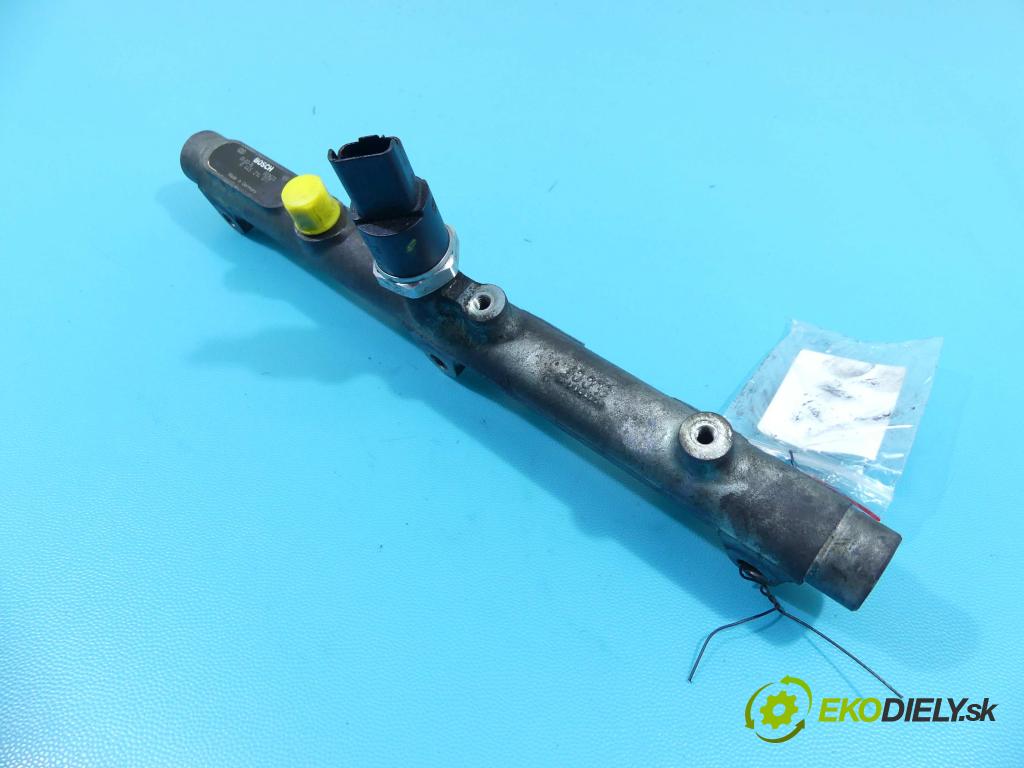 Peugeot 607 2.2 hdi 133 HP automatic 98 kW 2179 cm3 4- lišta vstrekovacia 0445214017 (Vstrekovacie lišty)