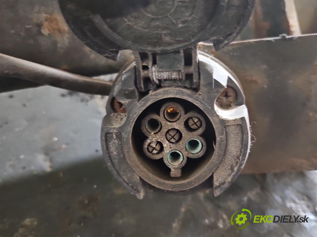 Renault Laguna II 2001-2007 1.8 16V 120 hp manual 88 kW 1800 cm3 5- oko tažné  (Tažná zařízení)