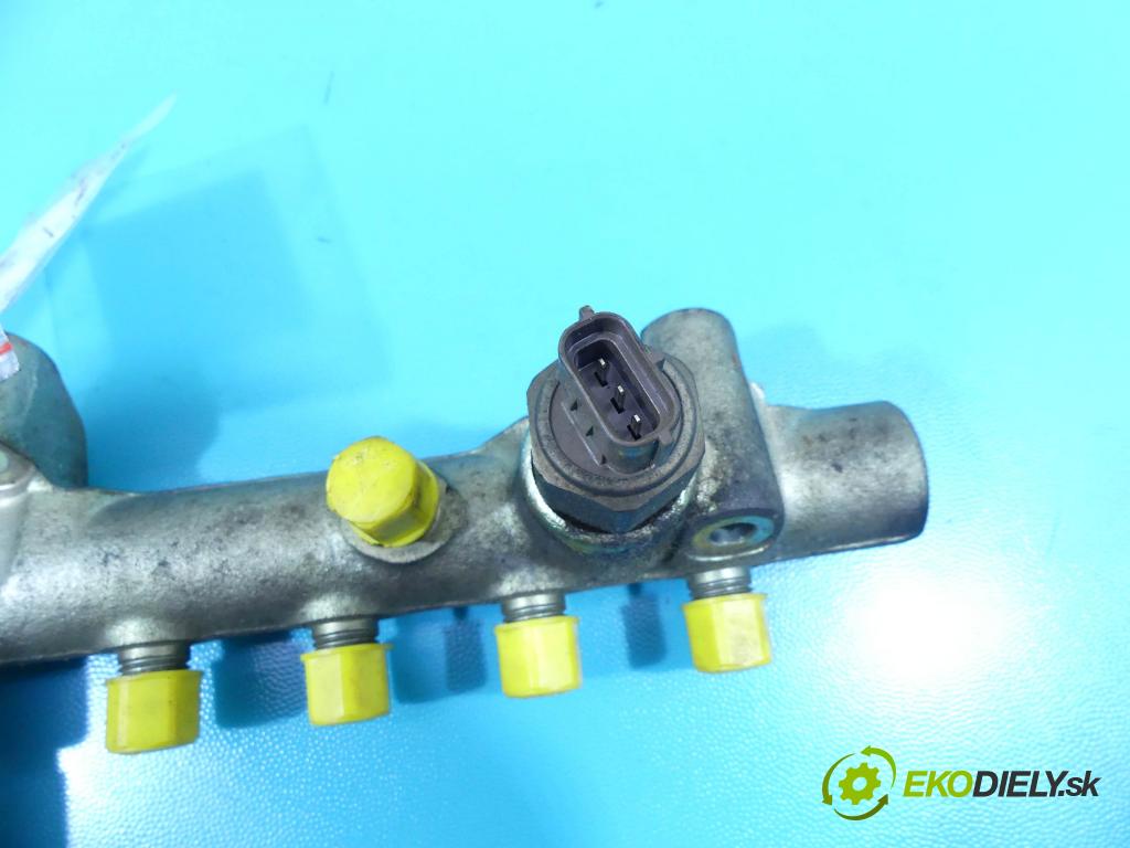 Opel Meriva A 2002-2010 1.7 cdti 101 HP manual 74 kW 1686 cm3 5- lišta vstrekovacia 02F00286 (Vstrekovacie lišty)