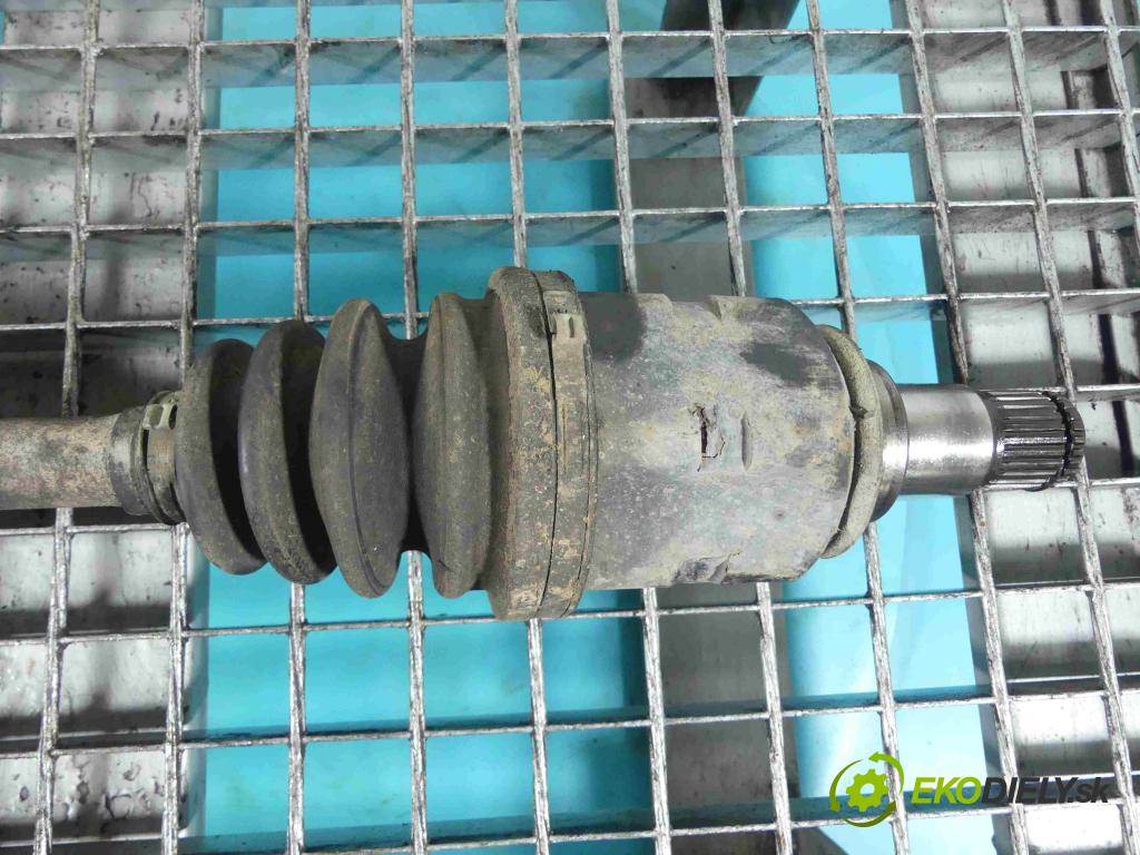 Toyota Avensis II T25 2003-2008 2.0 D4D 116 HP manual 85 kW 1995 cm3 5- poloos ľavé  (Poloosy)