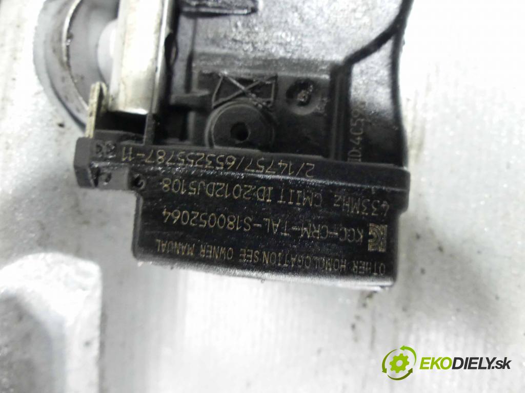 Renault Fluence 1.6 16V 114 hp manual 84 kW 1598 cm3 4- hlinikové disky 403004042R