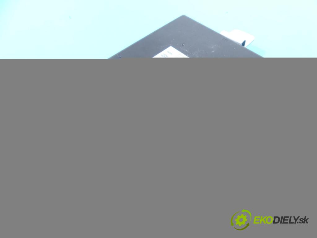 Hyundai Ix35 2.0 16v 163 HP manual 120 kW 1998 cm3 5- modul riadiaca jednotka 95400-2Y052 (Ostatné)