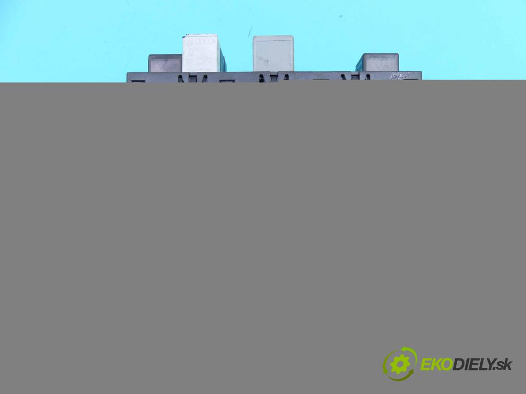 Vw Caddy III 2K 2003-2015 1.9 tdi 105 HP manual 77 kW 1896 cm3 5- modul riadiaca jednotka 3C8937049E (Ostatné)