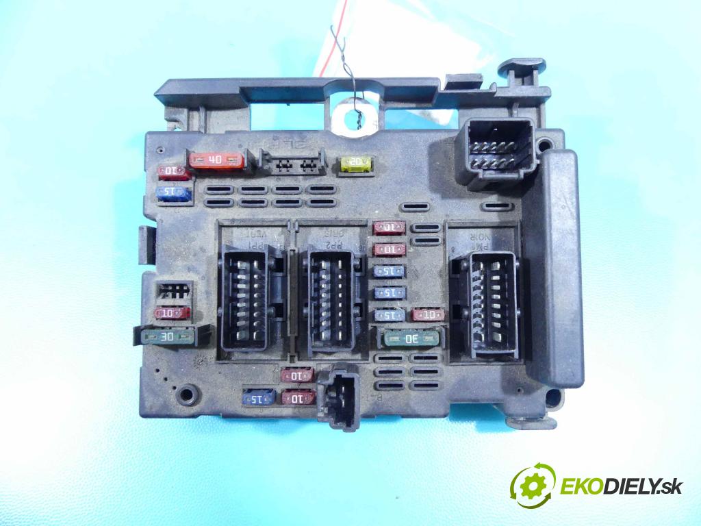 Peugeot 307 1.6 16V 109 HP manual 80 kW 1587 cm3 5- modul riadiaca jednotka 9643538080 (Ostatné)