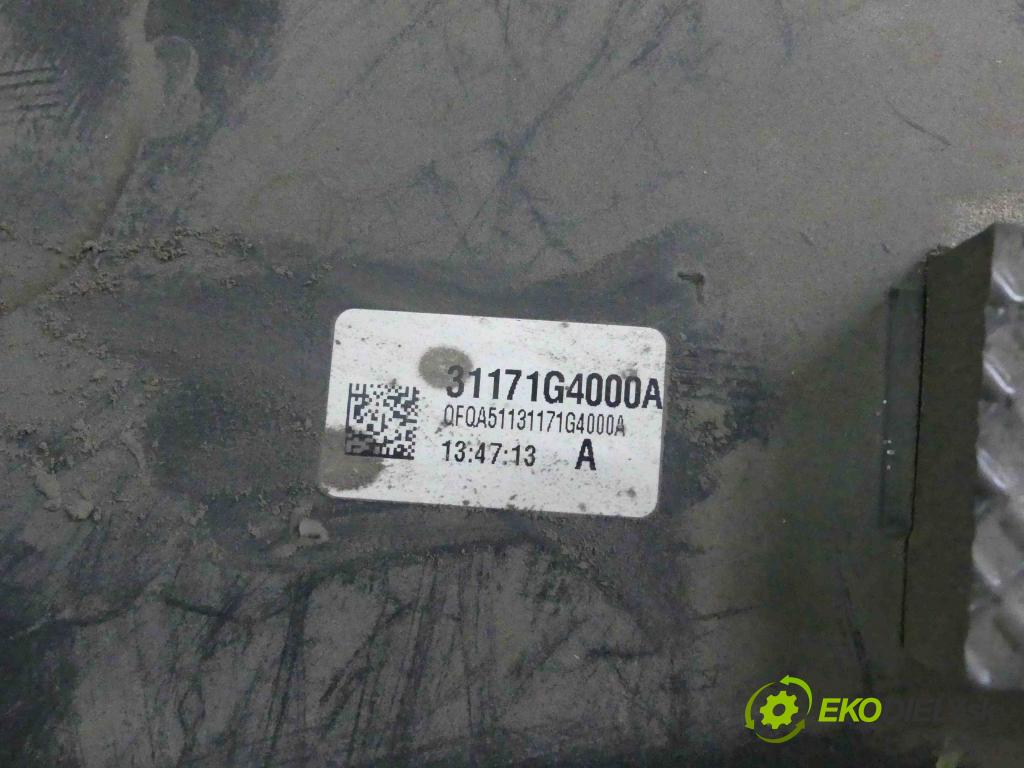 Hyundai I30 III 2016- 1.5 DPI 16V 110 hp manual 80,9 kW 1498 cm3 5- Nádrž: paliva 31150-G4000 (Nádrže)