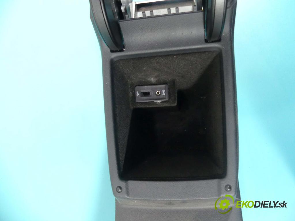 Vw Passat B8 2014 - 2.0 tdi 239KM automatic 176 kW 1968 cm3 5- operadlo 3G0864089A (Lakťové opierky)