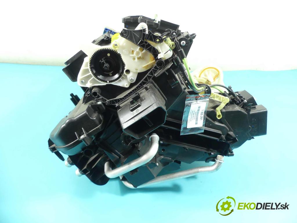 Vw Passat B8 2014 - 2.0 tdi 239KM automatic 176 kW 1968 cm3 5- radiátor  (Radiátory topení)