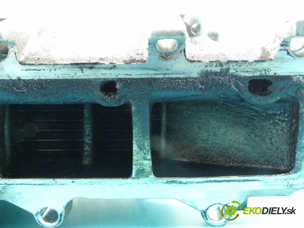 Vw Passat B8 2014 - 2.0 tdi 239KM automatic 176 kW 1968 cm3 5- zvod nasávací 03N129766C (Sacie potrubia)