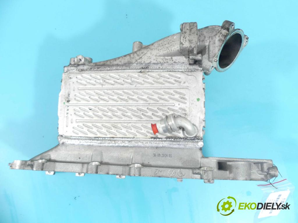 Vw Passat B8 2014 - 2.0 tdi 239KM automatic 176 kW 1968 cm3 5- zvod nasávací 03N129766C (Sacie potrubia)