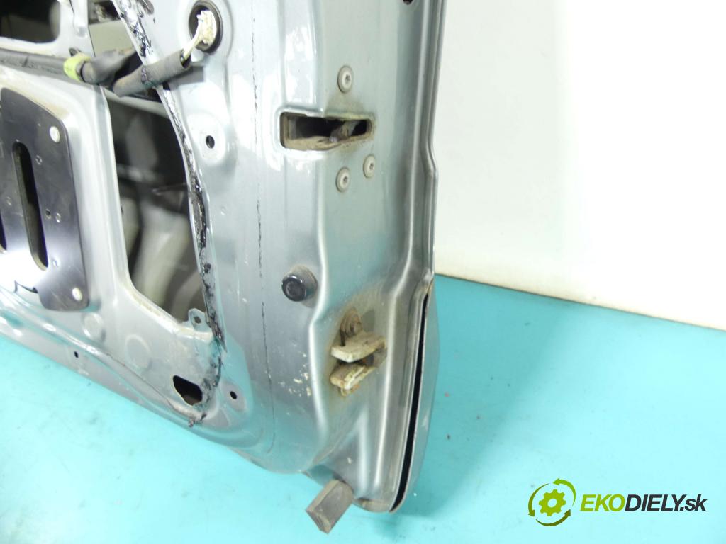 Toyota Rav4 III 2005-2012 2.2 D-CAT 177 hp manual 130 kW 2231 cm3 5- zadní kufrové dveře  (Zadní kapoty)