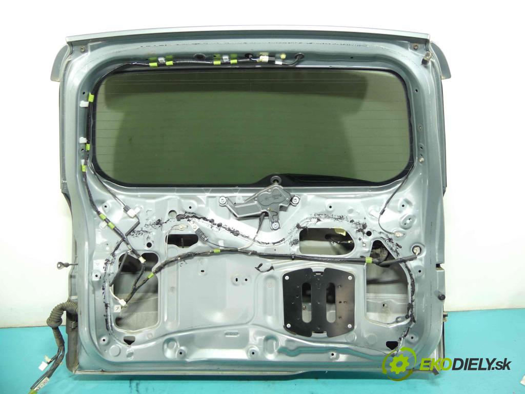 Toyota Rav4 III 2005-2012 2.2 D-CAT 177 hp manual 130 kW 2231 cm3 5- zadní kufrové dveře  (Zadní kapoty)