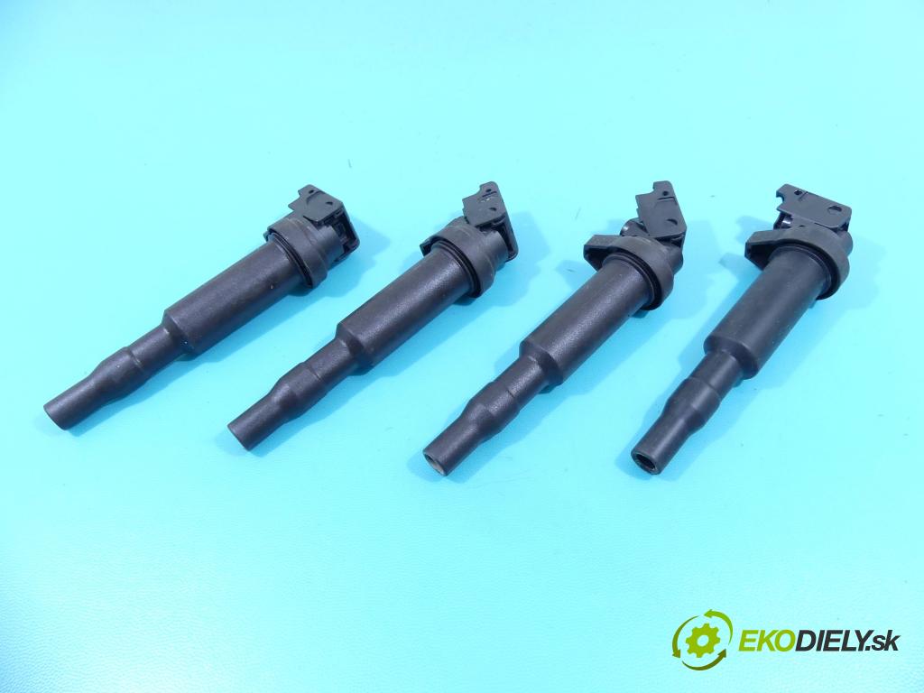 Citroen DS3 2010-2016 1.6 16V 120 HP manual 88 kW 1598 cm3 3- cievka zapaľovacia 0221504470 (Zapaľovacie cievky, moduly)