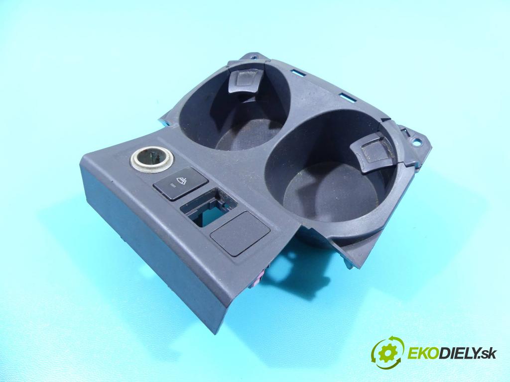 Toyota Rav4 III 2005-2012 2.2 D-CAT 177 HP manual 130 kW 2231 cm3 5- Rukojeť: na nápoje: 55625-42020 (Úchyty, držiaky na nápoje)