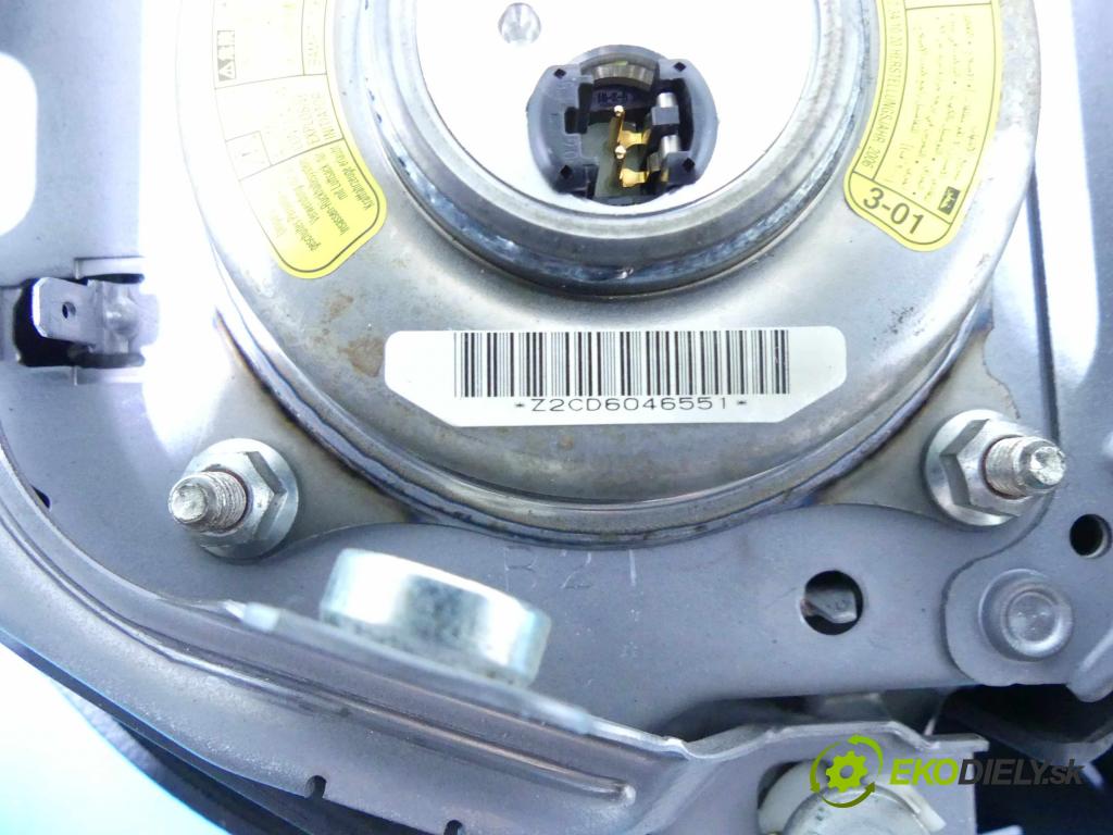Toyota Rav4 III 2005-2012 2.2 D-CAT 177 HP manual 130 kW 2231 cm3 5- airbag vzduch: Řidiči:  (Airbagy)