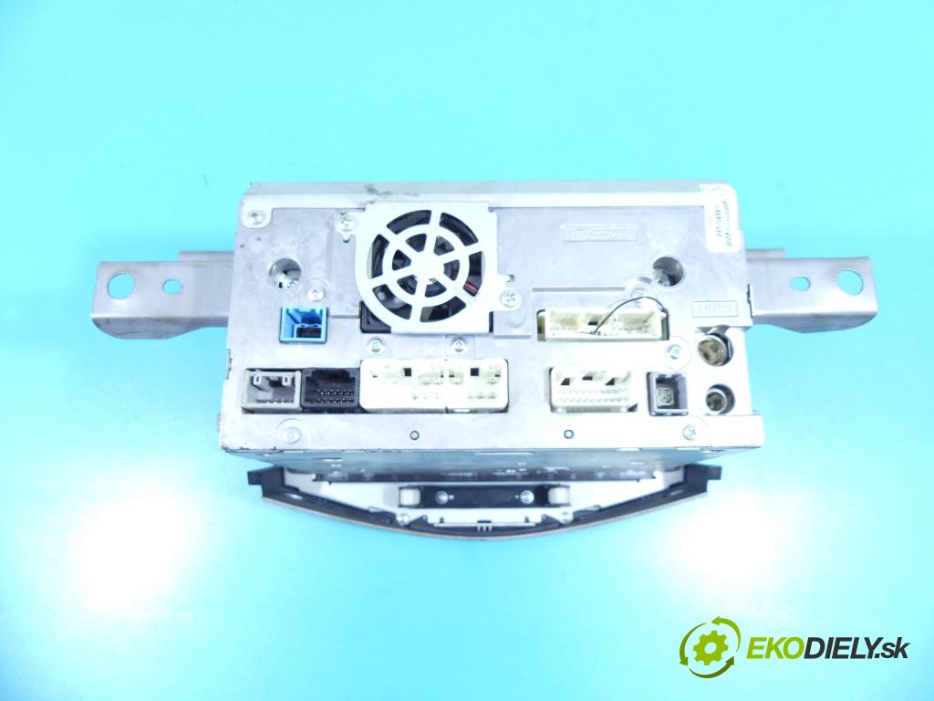 Toyota Rav4 III 2005-2012 2.2 D-CAT 177 HP manual 130 kW 2231 cm3 5- Radio originál 86120-42240