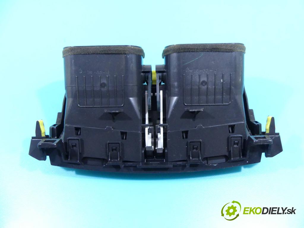 Toyota Rav4 III 2005-2012 2.2 D-CAT 177 HP manual 130 kW 2231 cm3 5- Mřížka: kúrenia stredová 55670-42050 (Mriežky kúrenia (fukáre))