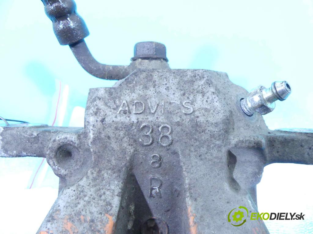 Toyota Rav4 III 2005-2012 2.2 D-CAT 177 HP manual 130 kW 2231 cm3 5- brzdič zadné pravý (Ostatné)