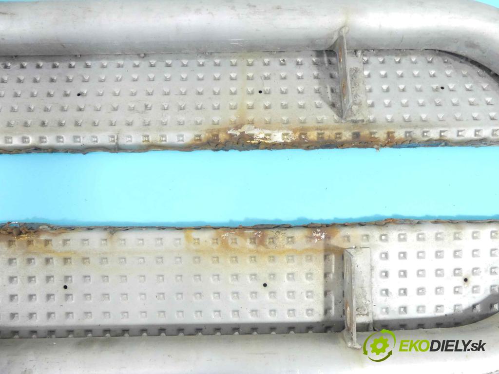 Toyota Rav4 III 2005-2012 2.2 D-CAT 177 HP manual 130 kW 2231 cm3 5- Práh: ľavý  (Karoséria ostatné)