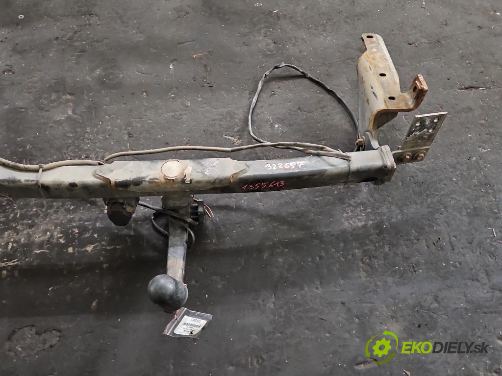 Toyota Rav4 III 2005-2012 2.2 D-CAT 177 hp manual 130 kW 2231 cm3 5- oko tažné  (Tažná zařízení)