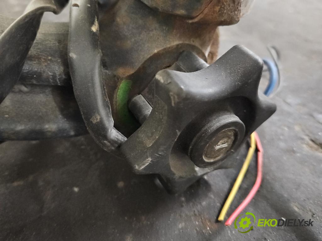 Toyota Rav4 III 2005-2012 2.2 D-CAT 177 hp manual 130 kW 2231 cm3 5- oko tažné  (Tažná zařízení)