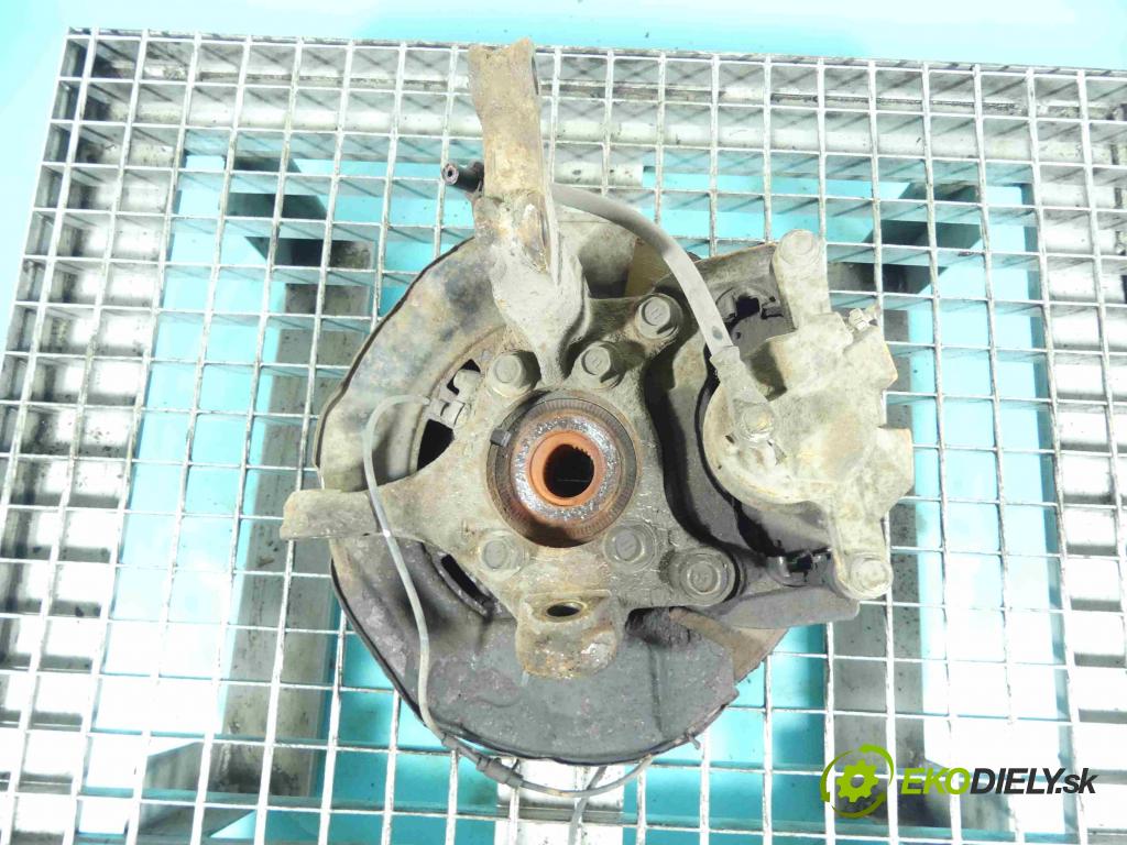 Toyota Rav4 III 2005-2012 2.2 D-CAT 177 HP manual 130 kW 2231 cm3 5- náboj ľavé  (Náboje)