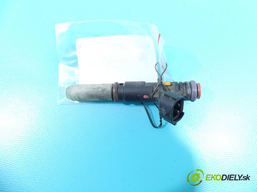 Renault Fluence 1.6 16V 114 HP manual 84 kW 1598 cm3 4- vstrek 8201488661 (Vstrekovače)